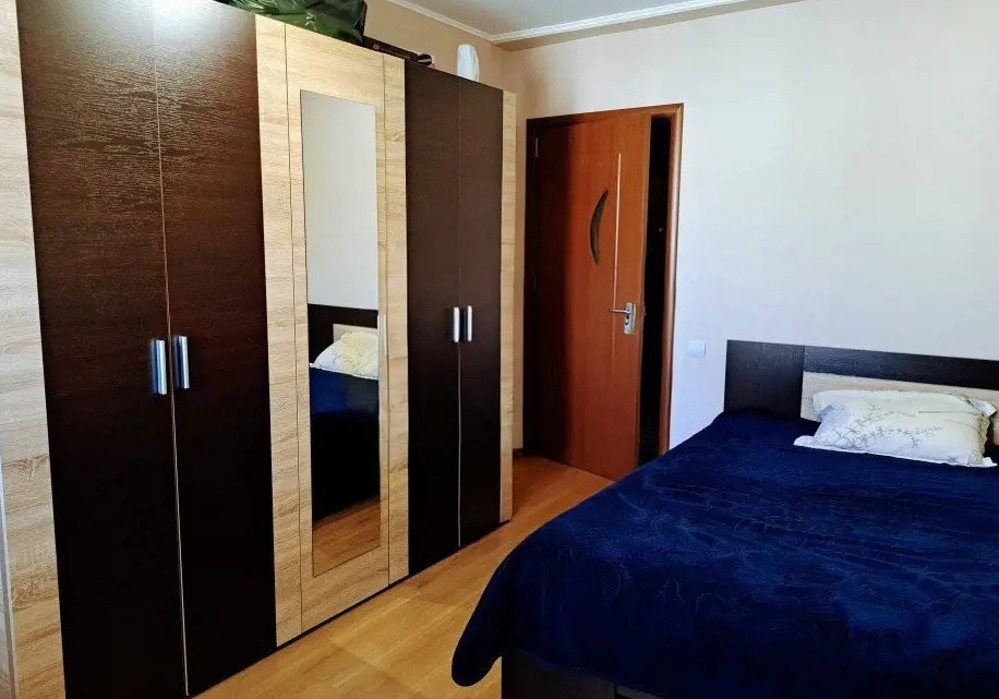 Apartament cu 3 camere, 72 mp, parcare, zona Cetatii