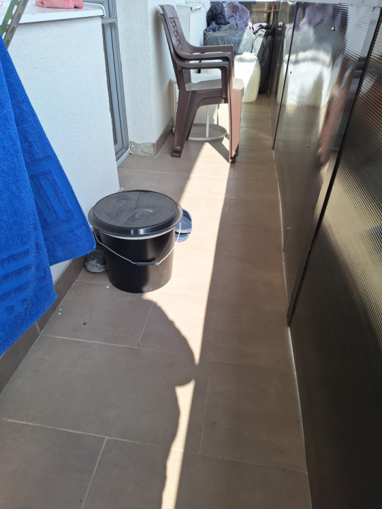 Apartament cu 3 camere, 72 mp, parcare, zona Cetatii