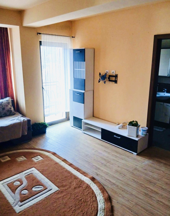 Apartament  43 mp utili plus balcon ,parter înalt , strada Stejarului