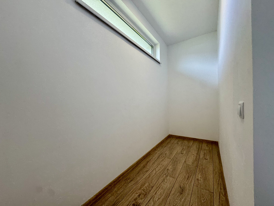 Casa individuala pe un singur nivel, 100 mp utili, 500 mp teren, Corușu