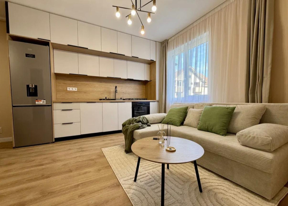Apartament ultrafinisat,cu 2 camere si parcareetaj intermediar,zona Parc Poligon