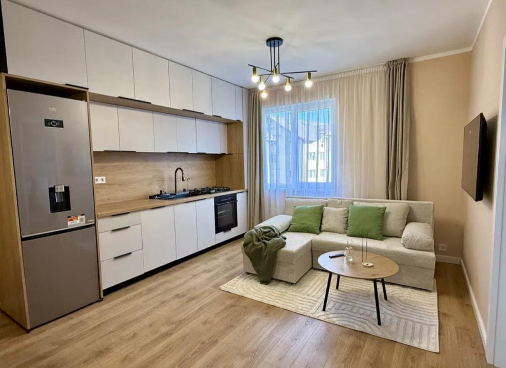 Apartament ultrafinisat,cu 2 camere si parcareetaj intermediar,zona Parc Poligon