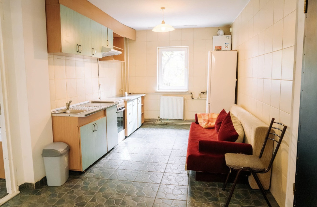 Apartament cu 3 camere, zona strazii Pasteur/UMF