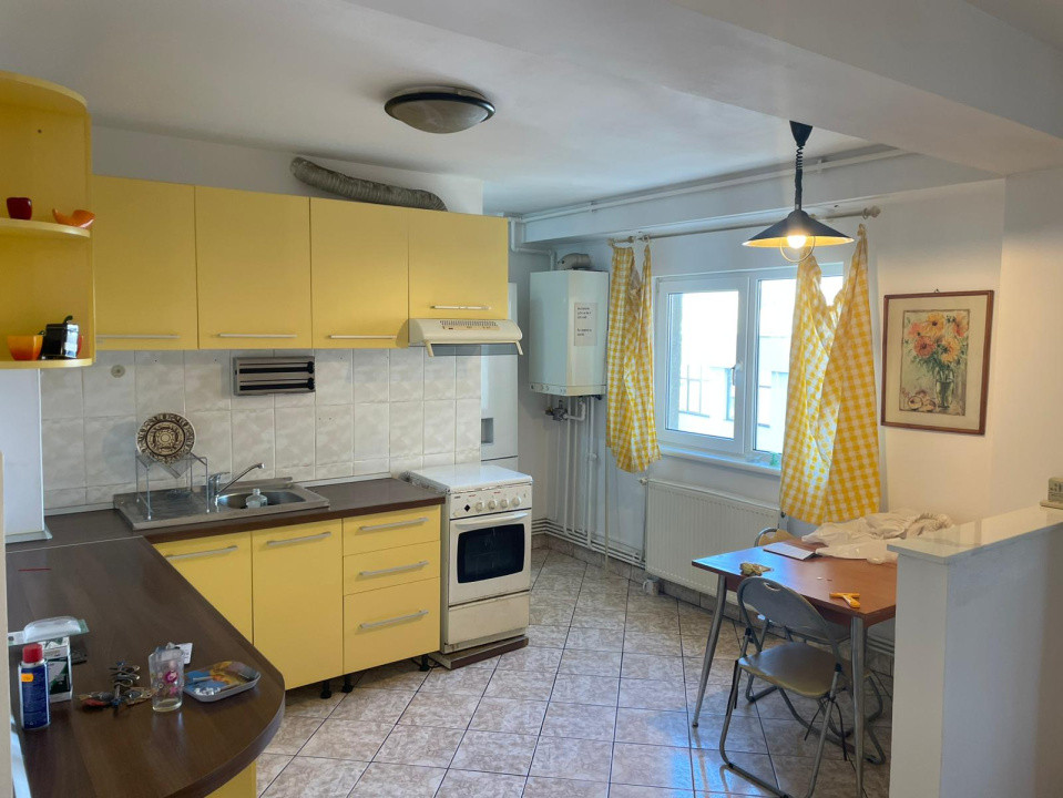 Apartament 4 camere, 125 mp, mobilat utilat, zona Centrala