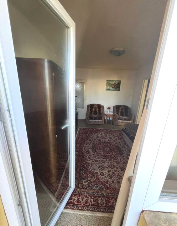 Apartament cu 2 camere, 42 mp, etaj intemediar, zona Casa Piratilor