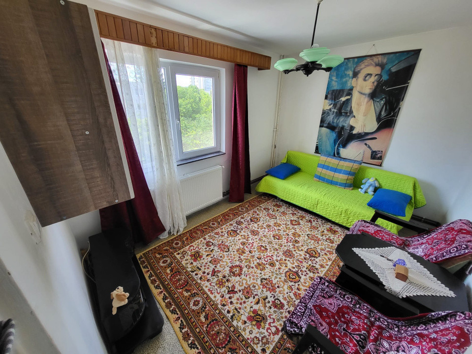 Apartament cu 2 camere, 42 mp, etaj intemediar, zona Casa Piratilor