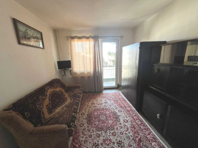 Apartament cu 2 camere, 42 mp, etaj intemediar, zona Casa Piratilor