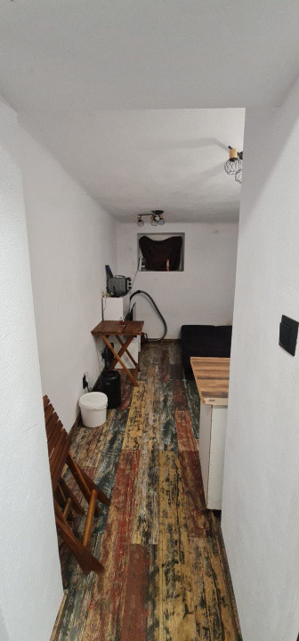 Garsoniera plus gradina langa UMF