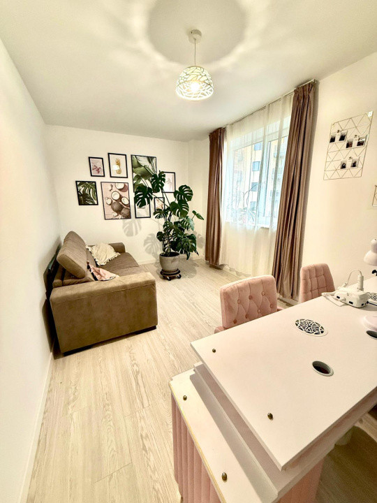 Apartament 3 camere, 77mp mobilat,utilat, garaj, boxă, 2 băi, etaj 2/4