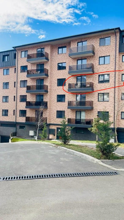 Apartament 3 camere, 77mp mobilat,utilat, garaj, boxă, 2 băi, etaj 2/4