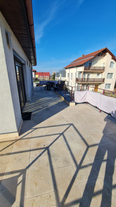 Apartament 2 camere, 60 mp, Terasă panoramică de 50mp, Zona Europa