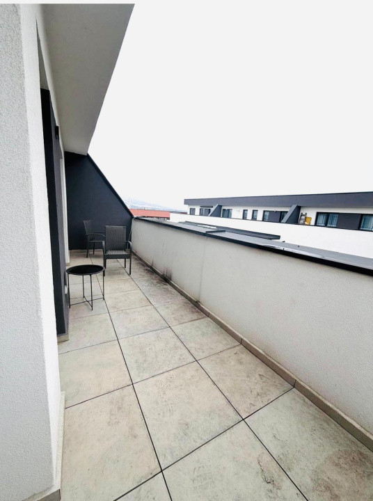 Apartament cu 2 camere, 40 mp, terasa, zona Eroilor