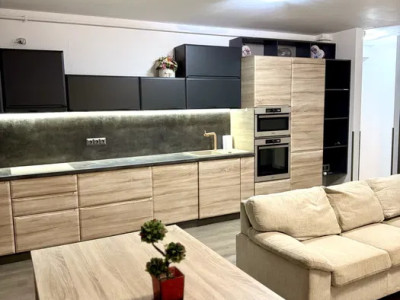 Apartament 3 camere, 72 mp, 2 balcoane, parcare, PET FRIENDLY, zona Muzeul Apei