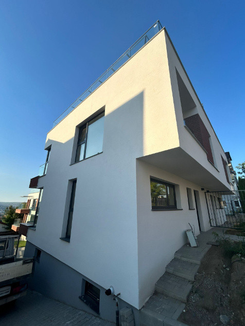 Duplex 4 camere - 150 mp utili - S+P+1+ETAJ RETRAS - Buna Ziua!