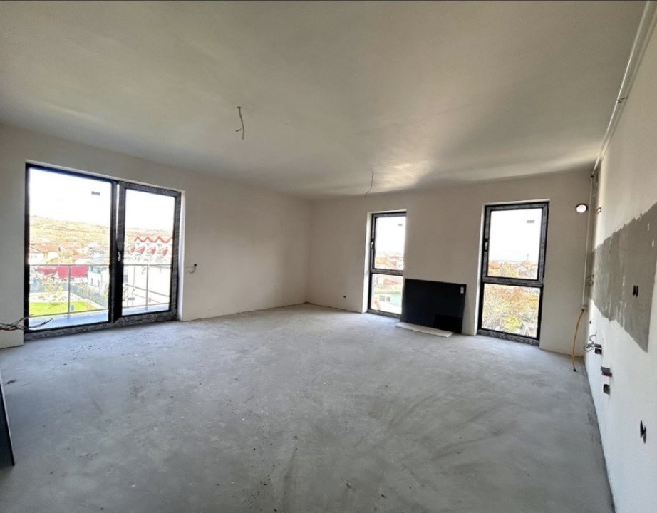 Apartament 3 camere semifinisat, etaj intermediar