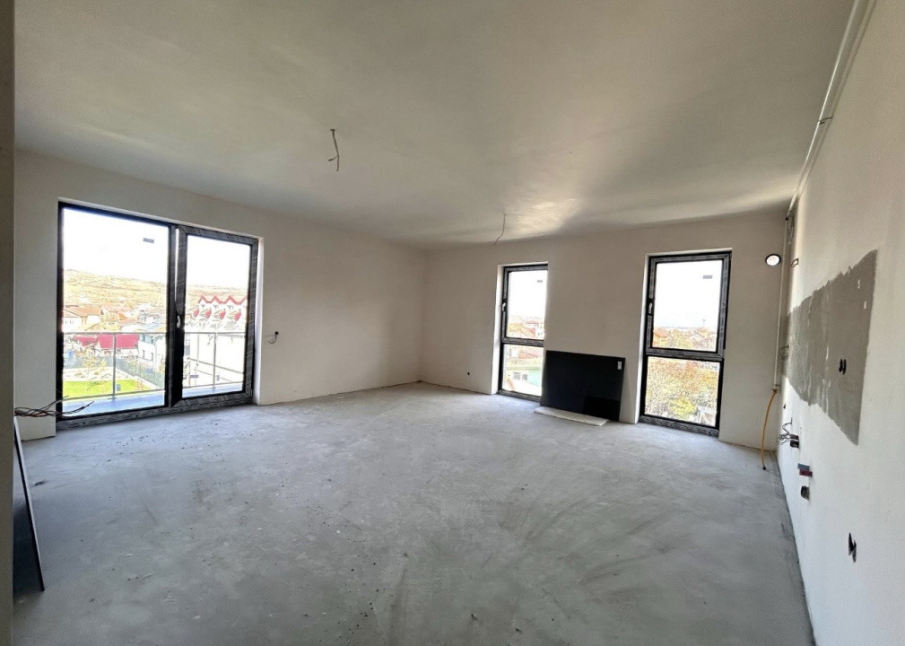 Apartament 3 camere semifinisat, etaj intermediar