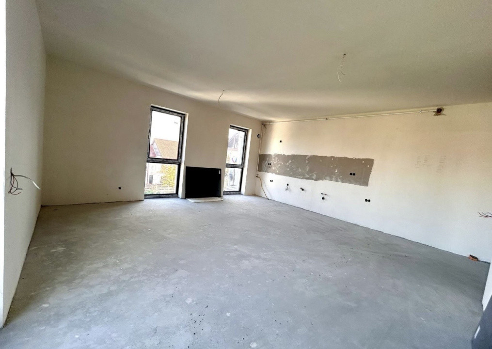 Apartament 3 camere semifinisat, etaj intermediar