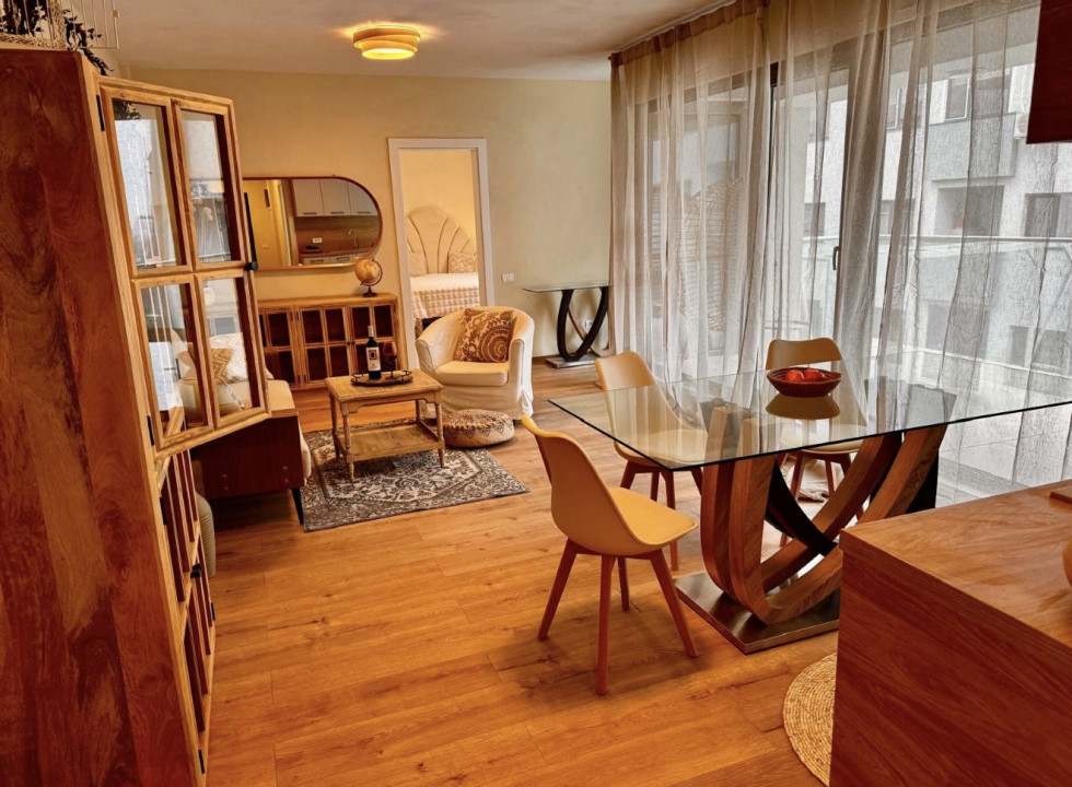 Apartament de lux cu 3 camere in Borhanci la cheie
