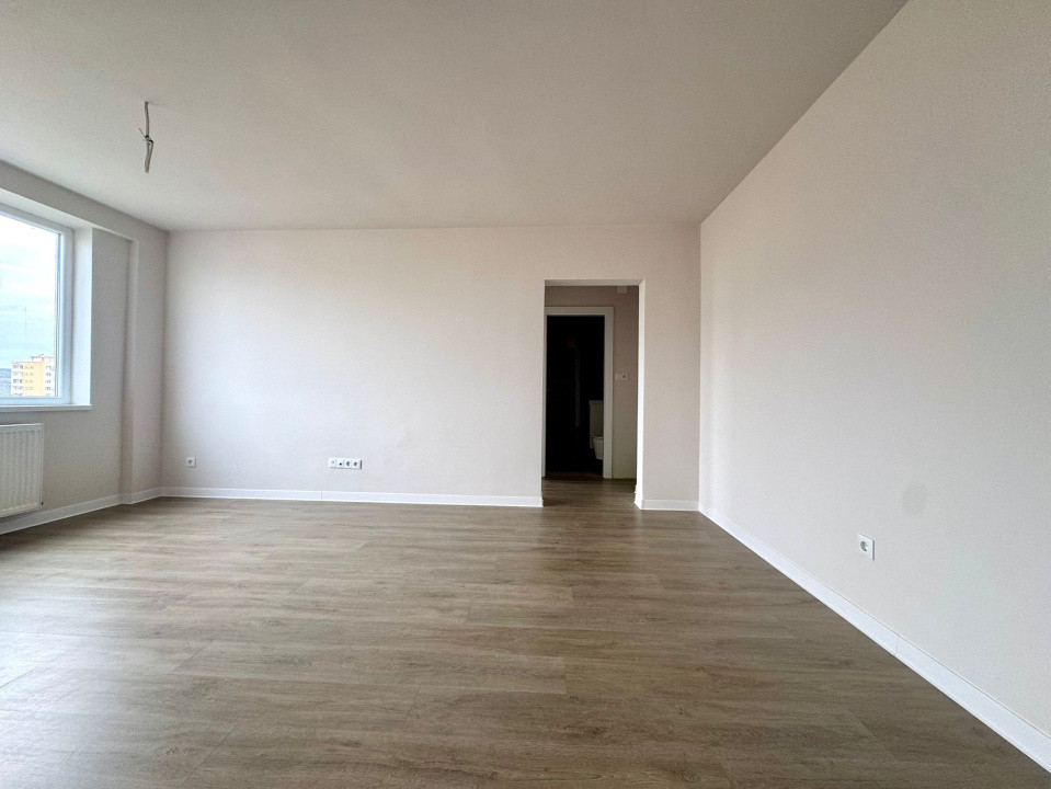 Apartament 2 camere, etaj intermediar, recent renovat, zona Albac
