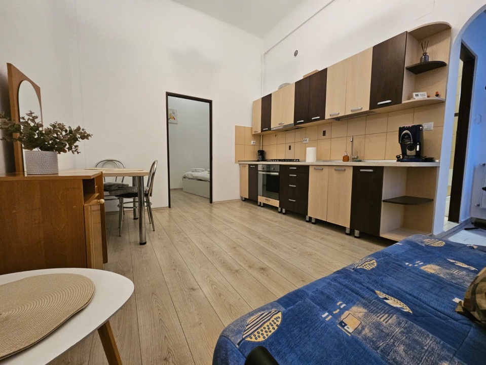 Apartament cu doua camere, Piata Mihai Viteazu, Cluj Napoca