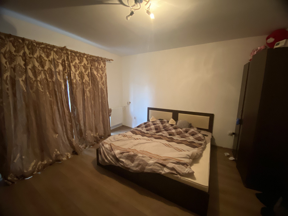 Apartament de 2 camere , 37mp + Balcon, zona Ioan Rus