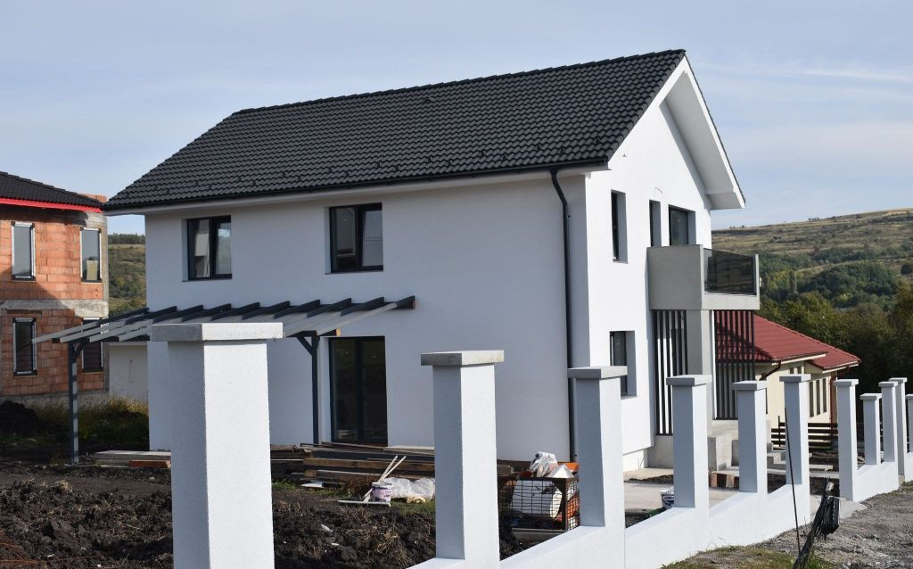 Casa idividuala Chinteni 700mp teren 120mp utili 