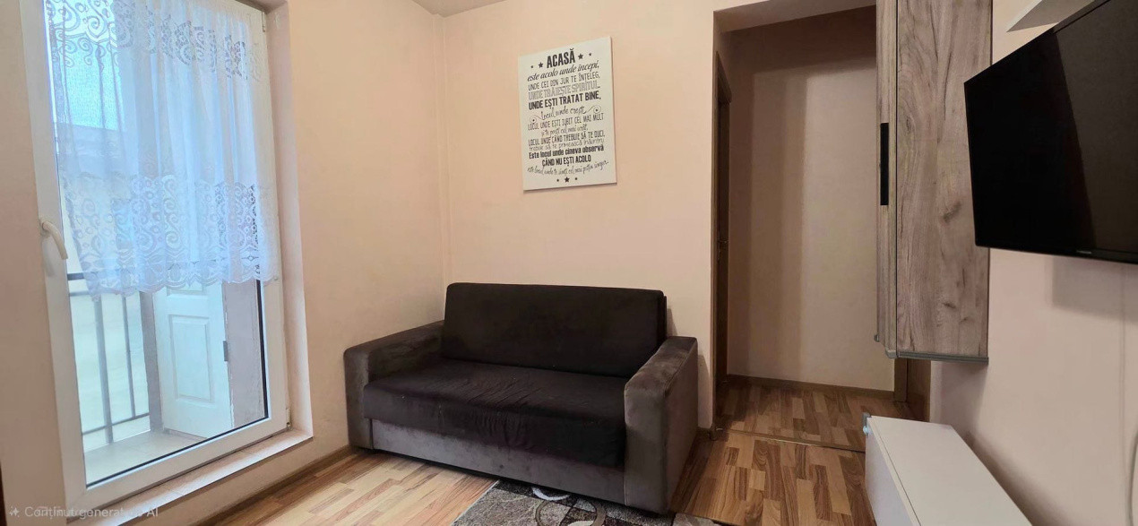 Apartament cu 3 camere, 43 mp, 2 balcoane, zona Eroilor
