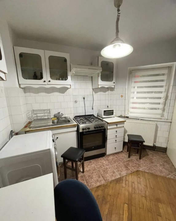 Apartament cu 2 camere decomandate, zona Ion Mester