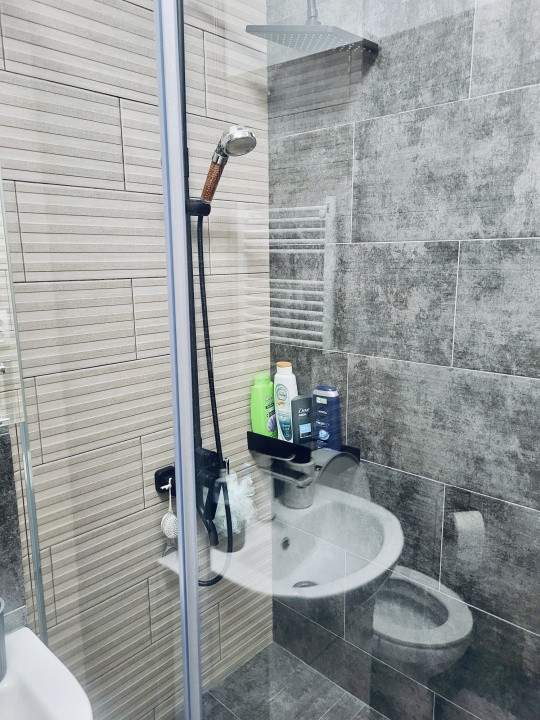 Apartament 2 camere , bloc nou 2025 , parcare ,et 3 cu lift  