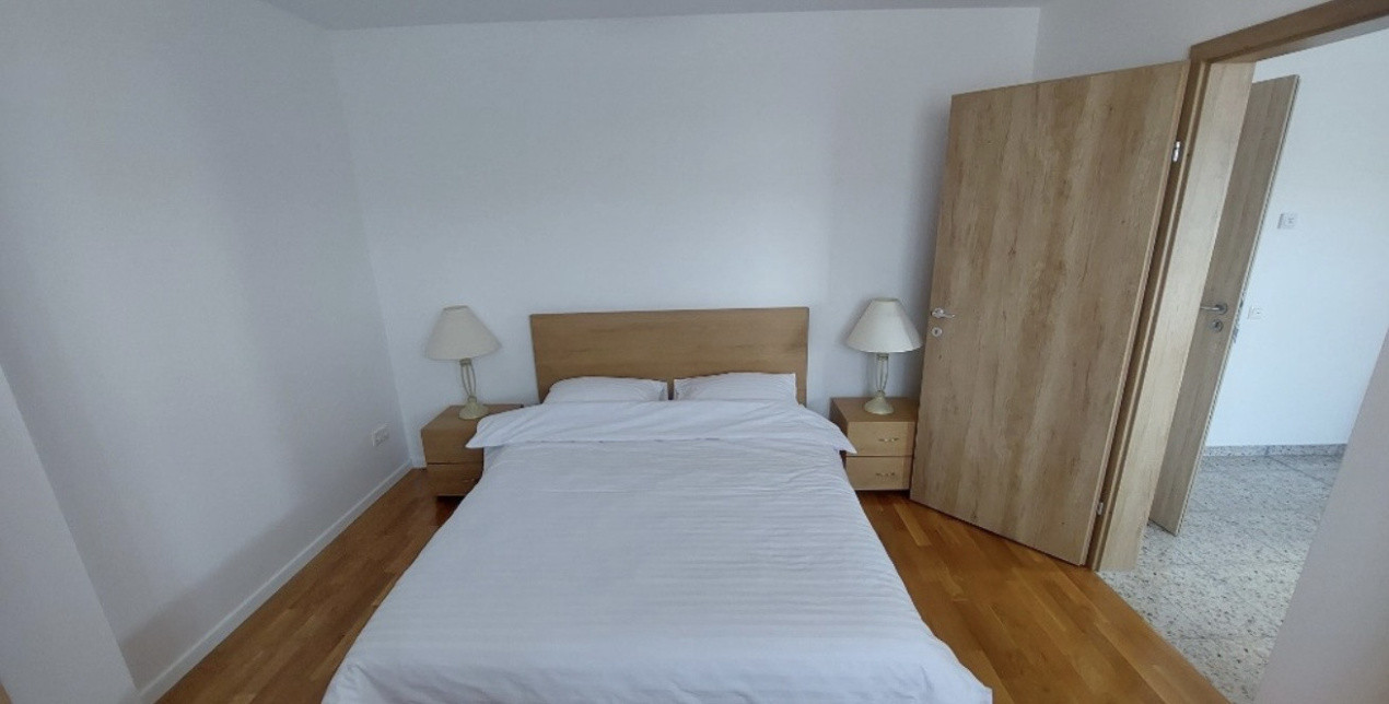 Apartament tip studio cu parcare zona Eugen Ionesco/Europa