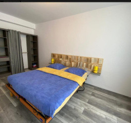 Apartament cu 2 camere, 40 mp, parcare, zona Terra