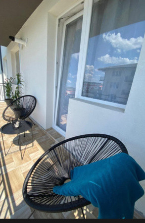 Apartament cu 2 camere, 40 mp, parcare, zona Terra