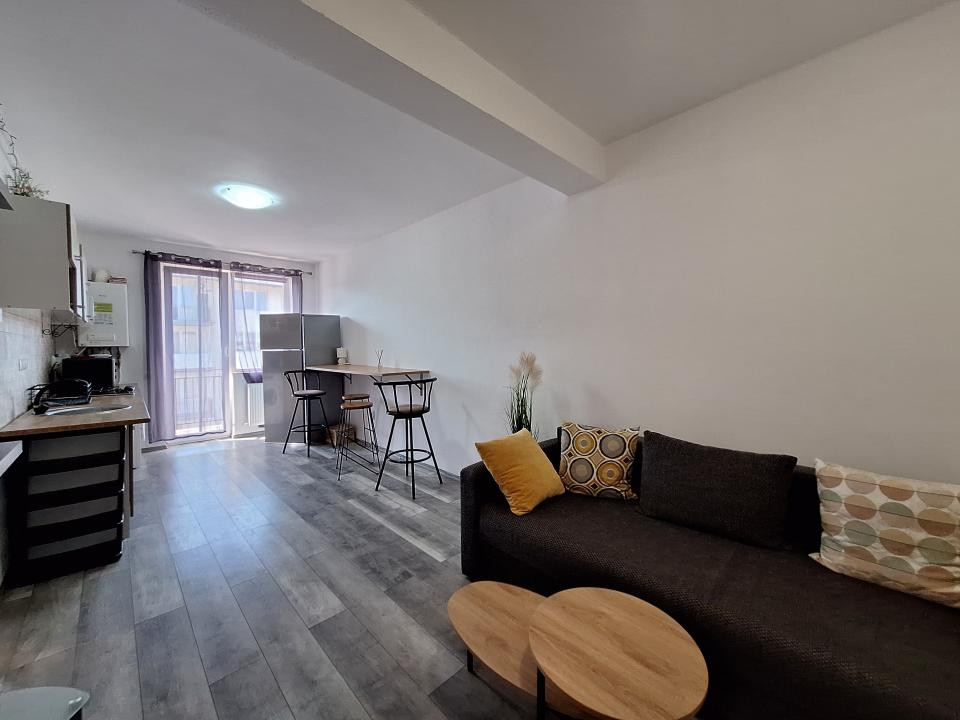 Apartament Pet Friendly, 40 mp, parcare, zona Terra