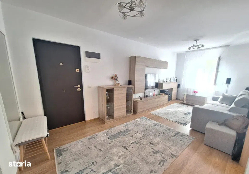 Apartament 3 camere, 70 mp, complet renovat, etajul 1, zona Nora