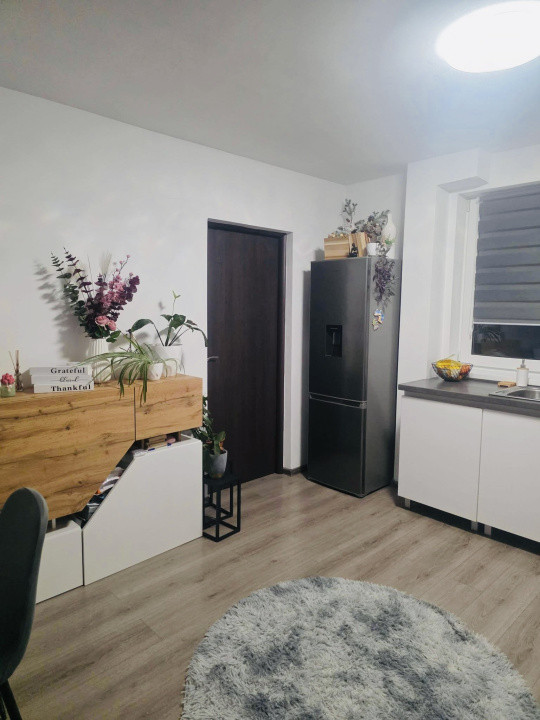 Apartament zona Vivo , 43 mp utili , parter înalt , mobilat și utilat 