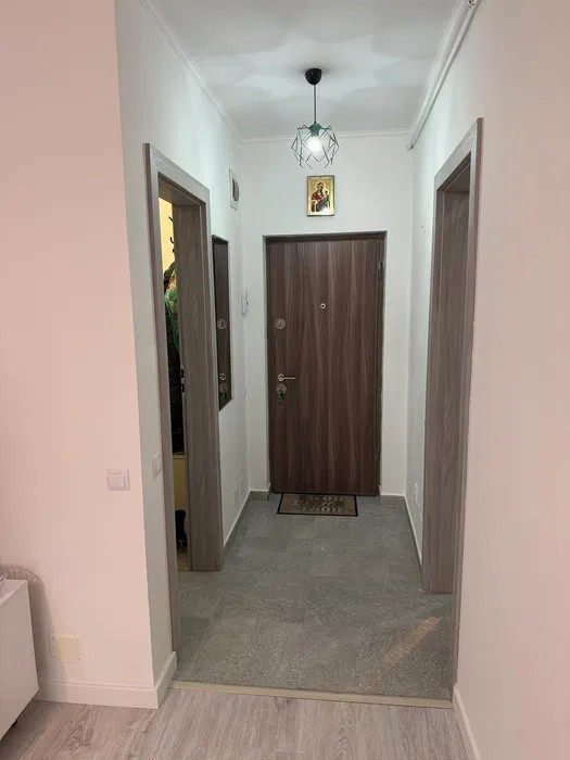 Apartament cu 2 camere, 42 mp, balcon, zona Abatorului