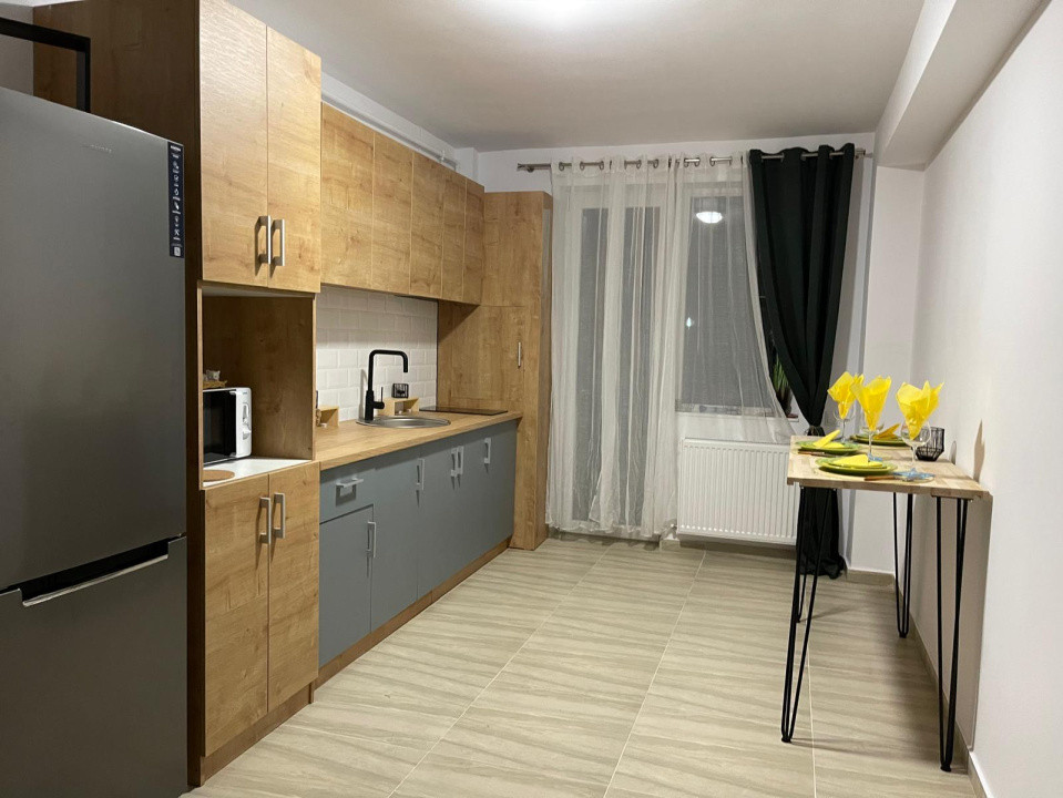 Apartament cu 2 camere, 43 mp, parcare, zona Terra