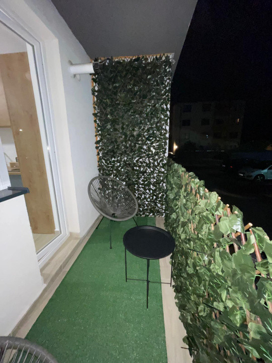 Apartament cu 2 camere, 43 mp, parcare, zona Terra