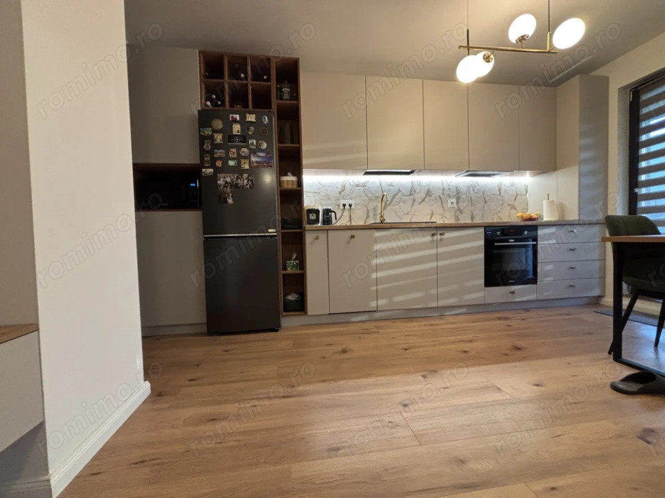 Apartament cu 3 camere, 57 mp, terasa de 31 mp, zona Ametyst