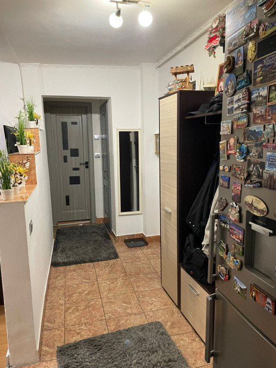 apartament cu 2 camere decomandate,zona Iulius Mall