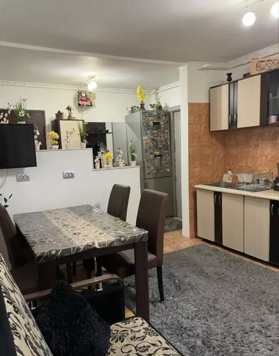 Apartament 2 camere decomandate, 53 mp, etaj 1, zona Expo-Transilvania
