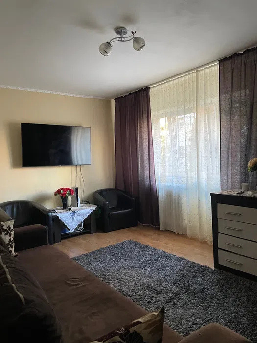 Apartament 2 camere decomandate, 53 mp, etaj 1, zona Expo-Transilvania
