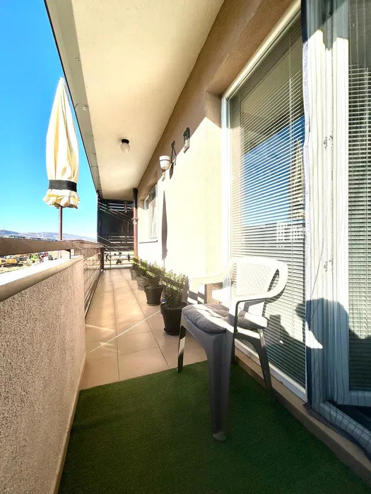 Apartament cu 2 camere, 51 mp, balcon, zona Eroilor