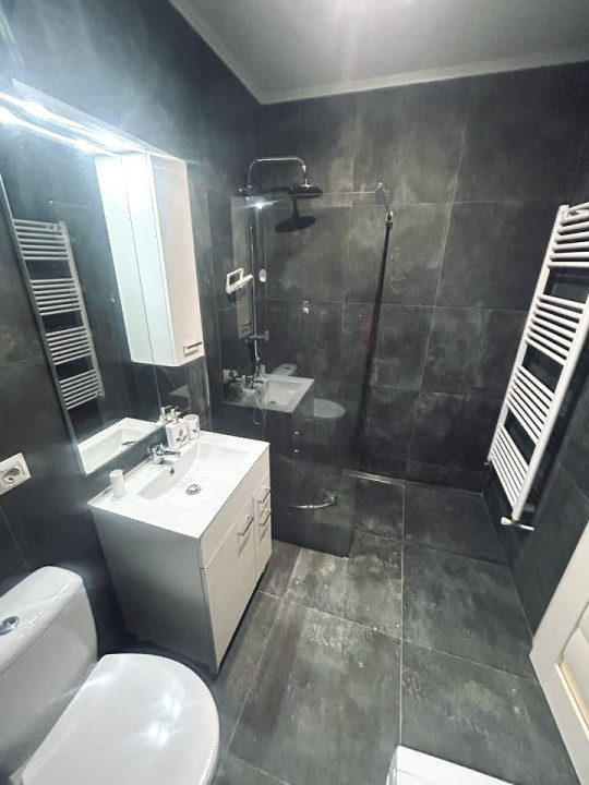 Apartament NOU cu  3 camere,zona Vivo ( Avram Iancu ) 