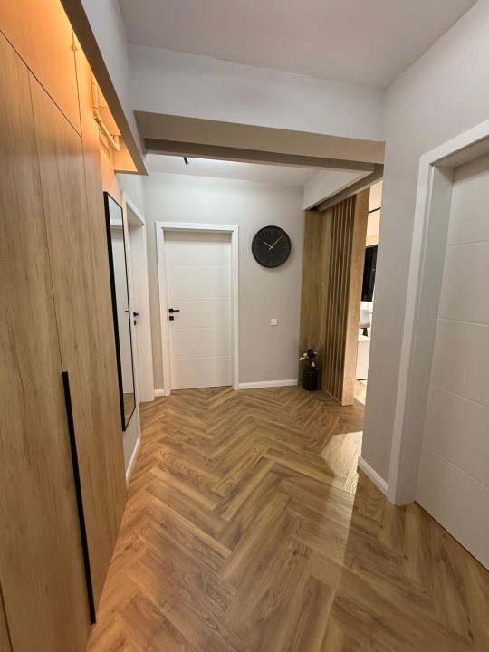 apartament ultrafinisat cu 3 camere,pacare subterana,zona Terra