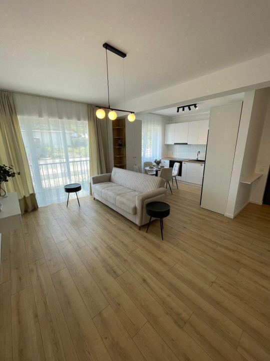 Apartament cu 2 camere ultrafnisat,si parcare subterana