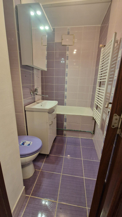 Apartament cu 3 camere decomandate,zona Manastur