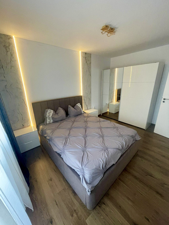Apartament la cheie cu terasa de 44 mp,2 camere,bloc nou