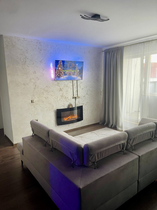 Apartament la cheie cu terasa de 44 mp,2 camere,bloc nou