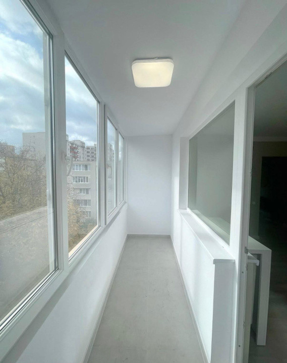 Apartament decomandat cu 4 camere,2 bai,ultrafinisat,zona Minerva,Manastur